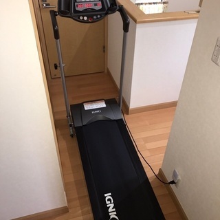 電動ウォーキングマシン　IGNIOイグニオ　トレッドミル W-６の画像
