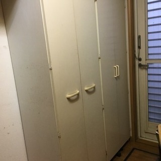無料！食器棚 白