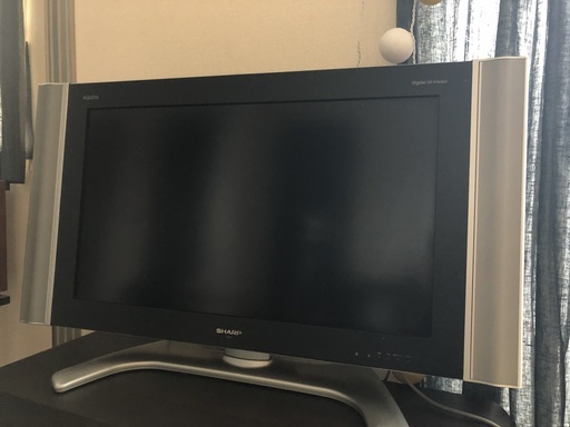2006年製　液晶テレビ 32型 SHARP ※リモコン無