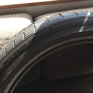 ブリジストン  265/35-18  1本の画像