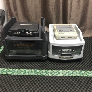 任天堂 スーパーファミコンとニンテンドー64とファミコンにディスクも。