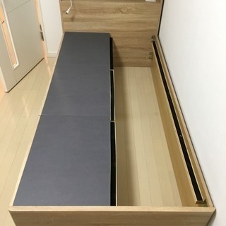 大容量収納ベッド  シングル 組立しますの画像