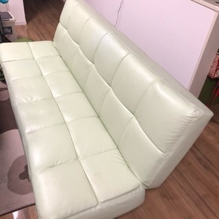 取引決定 ソファーベッド 薄緑色