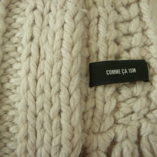 【コモサ　イズム★COMME　CA　ISM】毛糸のマフラーの画像