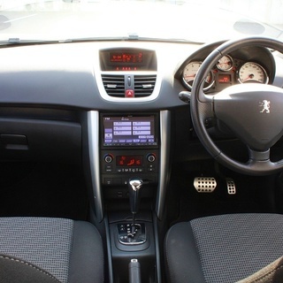 ★車検付きですぐ乗れるH22年式プジョーの画像