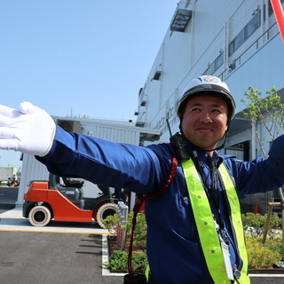 交通誘導警備員の画像