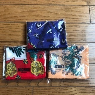 ハンカチ  MICHIKO KOSHINO 3枚セット（used）の画像