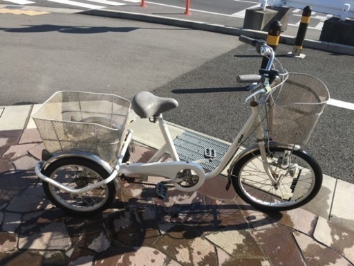 大人用三輪車