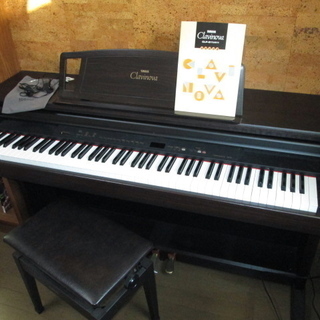 電子ピアノ　YAMAHAクラビノーバ　CLP-511