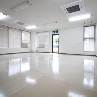 駿河区手越原　テナント1階部分　用途相談　接面道路側