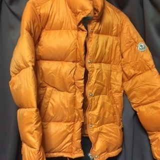 MONCLER(モンクレール)