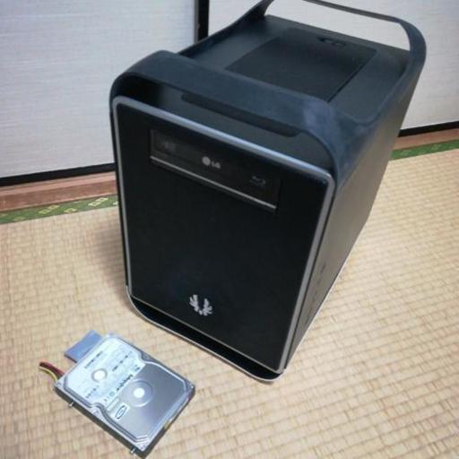 デスクトップ PCケース キューブ型