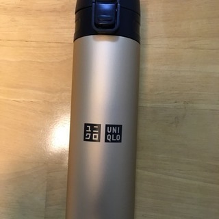 ユニクロ ノベルティ タンブラー