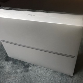 iPad 第6世代 32G wifiモデル シルバー  MR7G...
