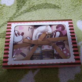 ミッキー＆ミニー プレミアムタオルギフトセット