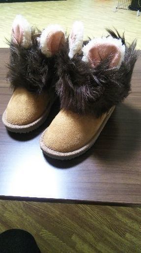 アニマルムートンブーツ　18cm新品