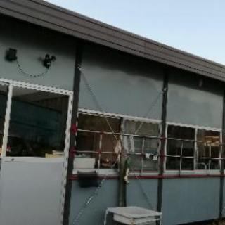 越谷市せんげん台近くで 格安貸地 分割 作業場シェア、 御社のビジネスサポートします レンタルトラック、レンタカー可能、フォークリフトは無料で利用できます − 埼玉県
