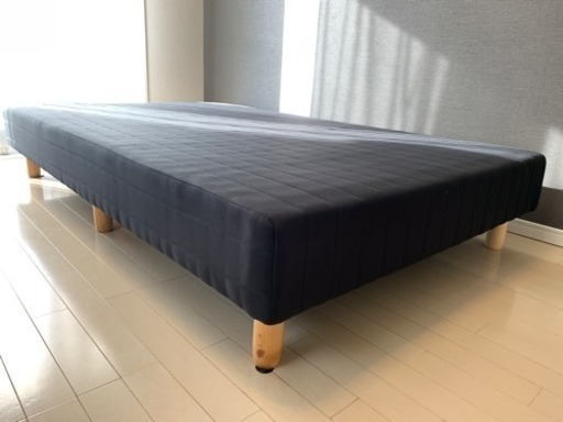 セミダブルベッド
