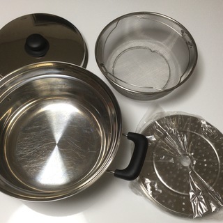 取りに来られる方お譲りします。大鍋　蒸し器、落とし蓋、しゃぶしゃ...