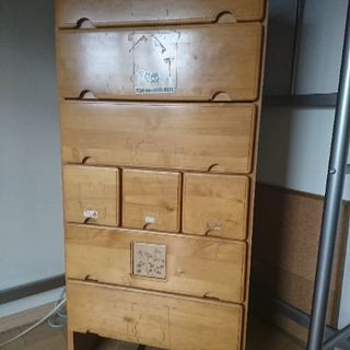 １番下が欠落している引出し