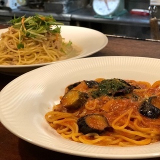 【履歴書不要！パスタやイタリア料理が好きな方探してます】パスタのお店のホール、キッチンスの画像