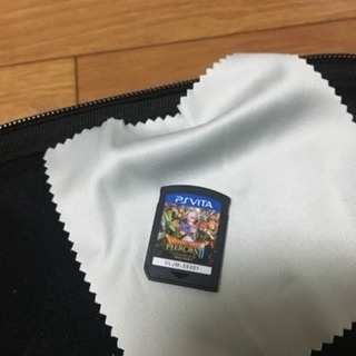 psvita ケースとソフト付き！！の画像