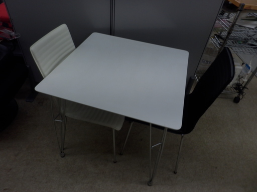 PayPay対応 ニトリ 天板白 ダイニングセット 幅75cm 椅子2脚付き ブラック/ホワイト 食卓テーブル NITORI 札幌市西区西野