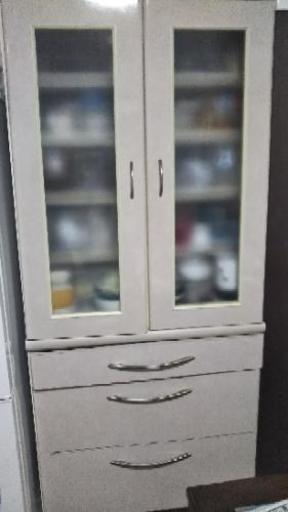 【取引中】食器棚