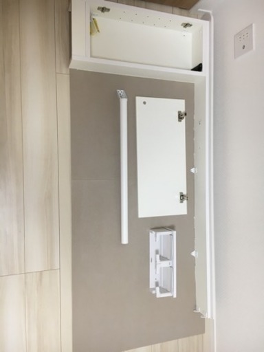 トイレカウンター 未使用 収納、手すり付 即取付可