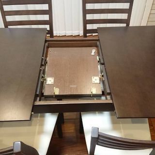 ダイニングテーブルセットの画像