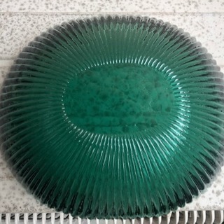 ガラスボール 緑の画像