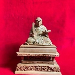 香木白檀 切金仕上げ 日蓮大聖人座像 手彫り 最高細密木彫り88万円の品全て白檀 香木白檀 切金仕上げ 日蓮大聖人座像 手彫り 最高細密木彫り49万円
