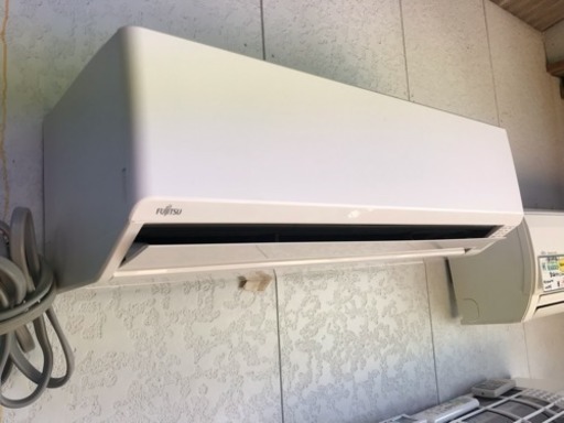 【リサイクルサービス八光　田上店　安心の1か月保証　配達・設置OK】富士通　エアコン　6～9畳用　AS-226CE4