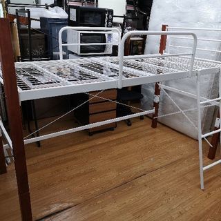 子供用　ロフトベッド　頑丈　