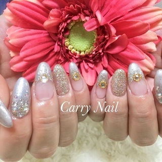 ネイリスト急募！【CarryNail】経験者優遇★未経験可♪研修制度有り！の画像