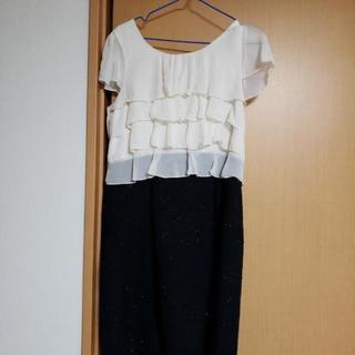 【値下げ】13号スーツ  の画像