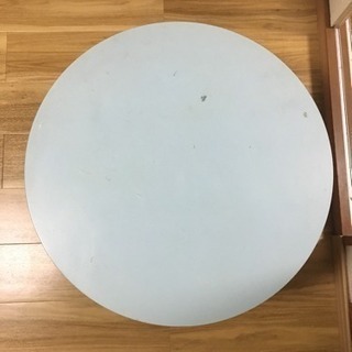 折りたたみテーブル