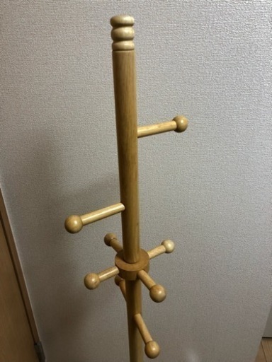 木製洋服掛け