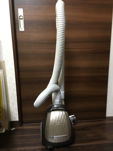掃除機　Panasonic 2015年製
