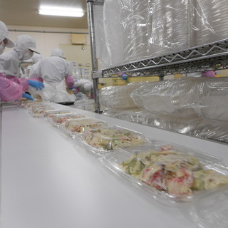 【増員募集】惣菜の盛り付け・袋詰め作業員の画像