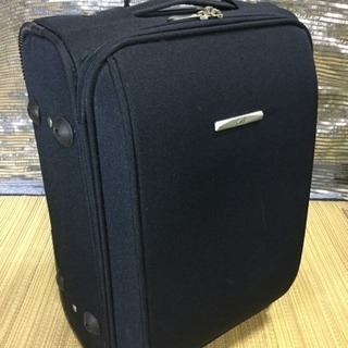 引き渡し決定！美品 スーツケースの画像
