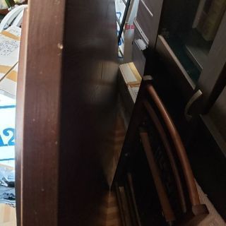 左扉ガラス　右扉木　のおしゃれ棚