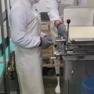 スーパーの清掃■伊丹野間・宝塚東洋町・塚口・川西加茂■ 4店舗か...