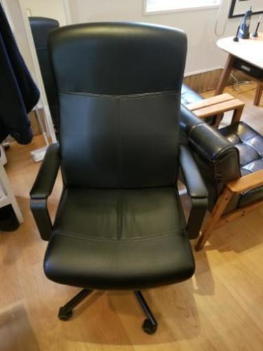 IKEA 事務椅子《交渉中》