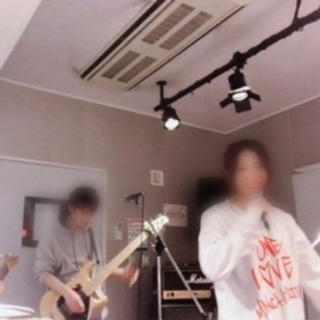 ドラム叩ける方募集‼️