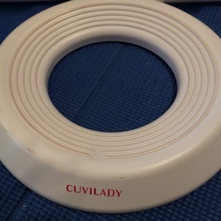 【美品】クビレディ バランスチェア【¥8795 → ¥2980】の画像