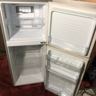 配送・設置無料❗️おしゃれステンレス 136L 冷蔵庫 三菱 MR-T14E
