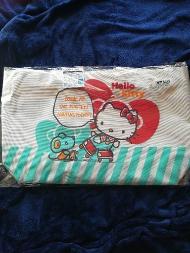 SALE中 未開封品☆ハローキティ トートバッグ☆