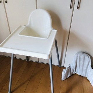 取引中41.  IKEA ハイチェア クッション付きの画像