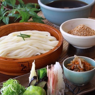 【未経験者OK、交通費支給】うどん屋ホールスタッフの画像